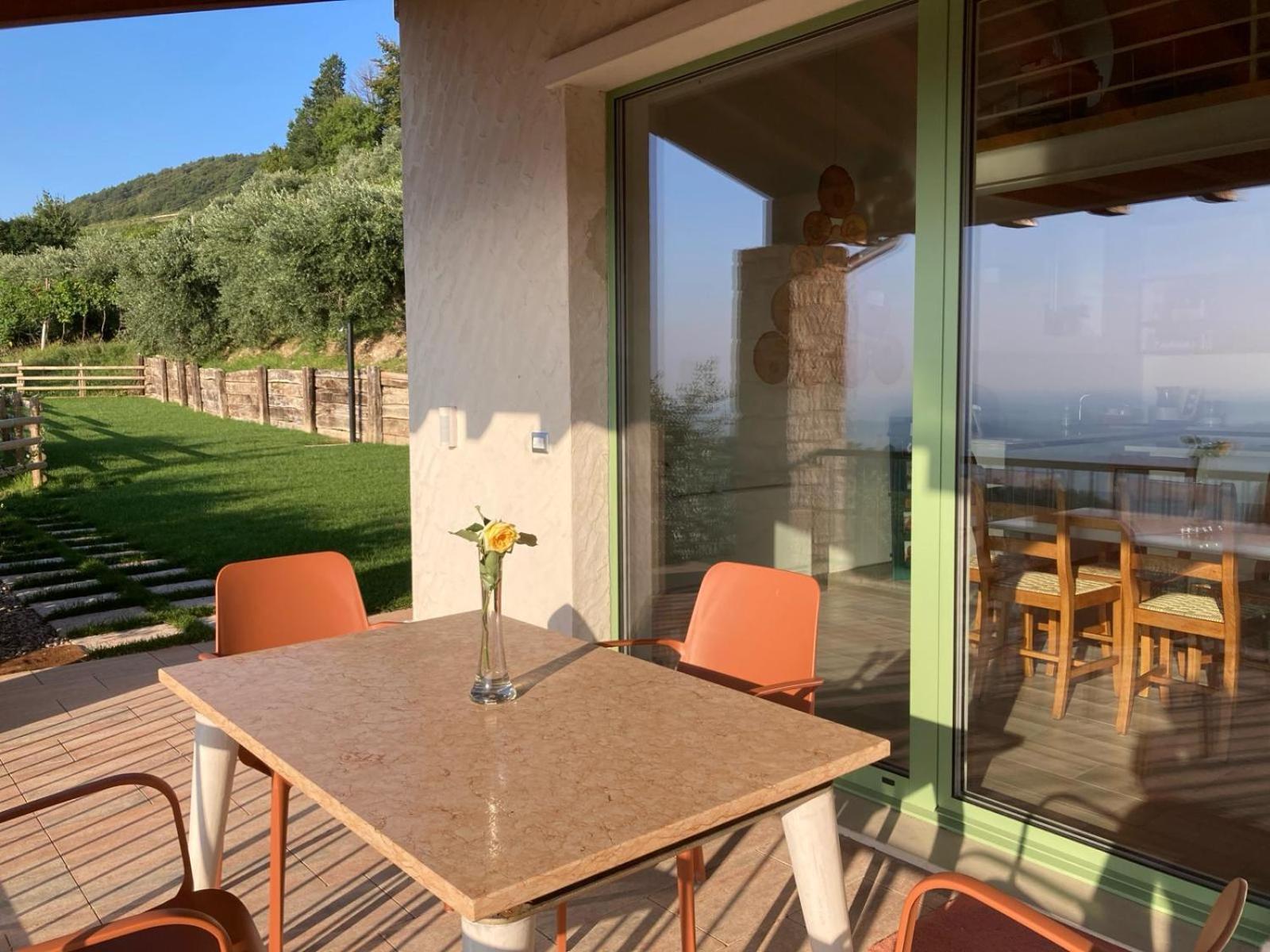 לינה וארוחת בוקר Cavalo La Terrazza In Collina מראה חיצוני תמונה